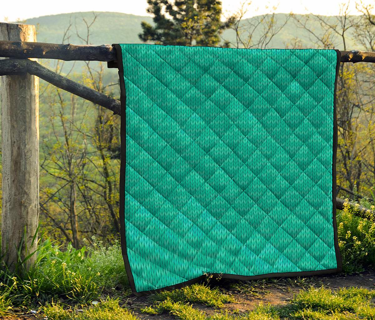 Turquoise Knitted Pattern Print Quilt