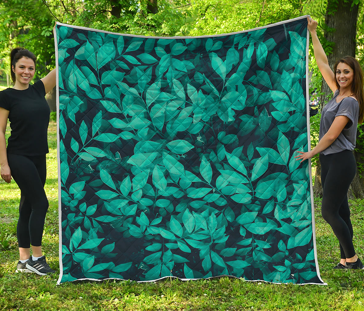 Turquoise Leaf Print Quilt