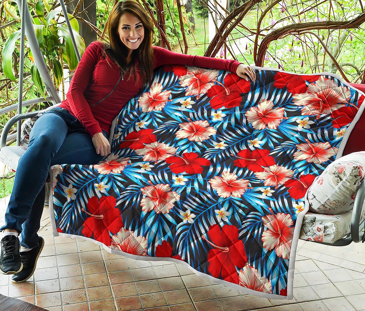 Turquoise Leaves Hibiscus Pattern Print Quilt