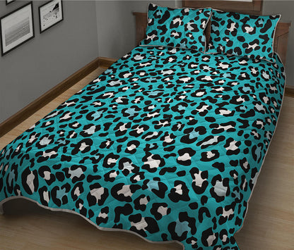 Turquoise Leopard Print Quilt Bed Set