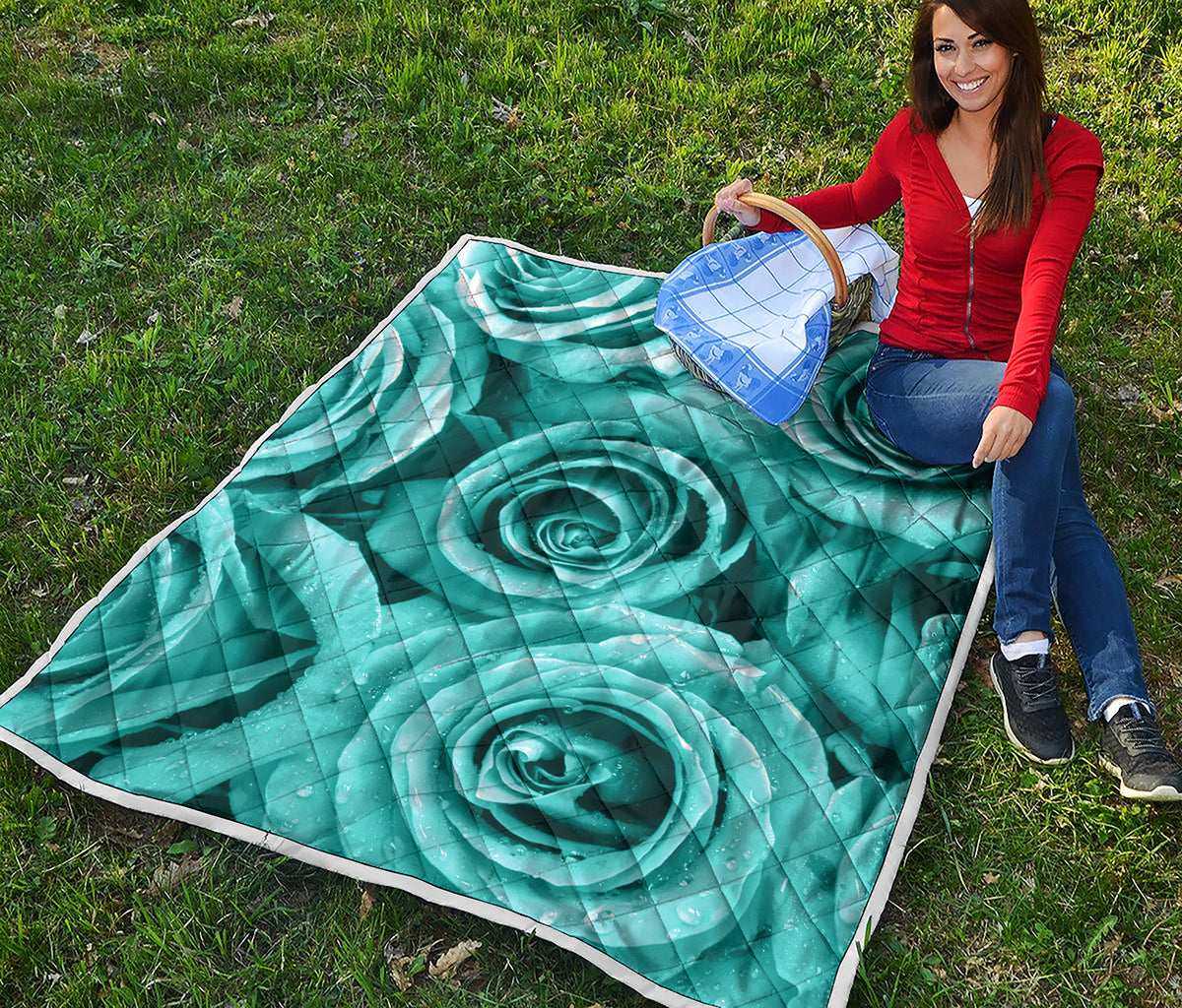 Turquoise Rose Flower Print Quilt