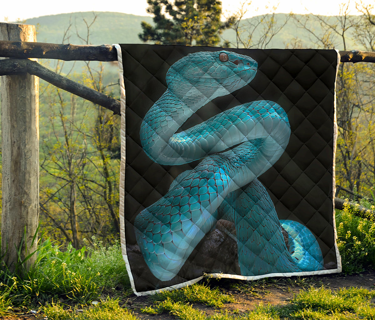 Turquoise Snake Print Quilt
