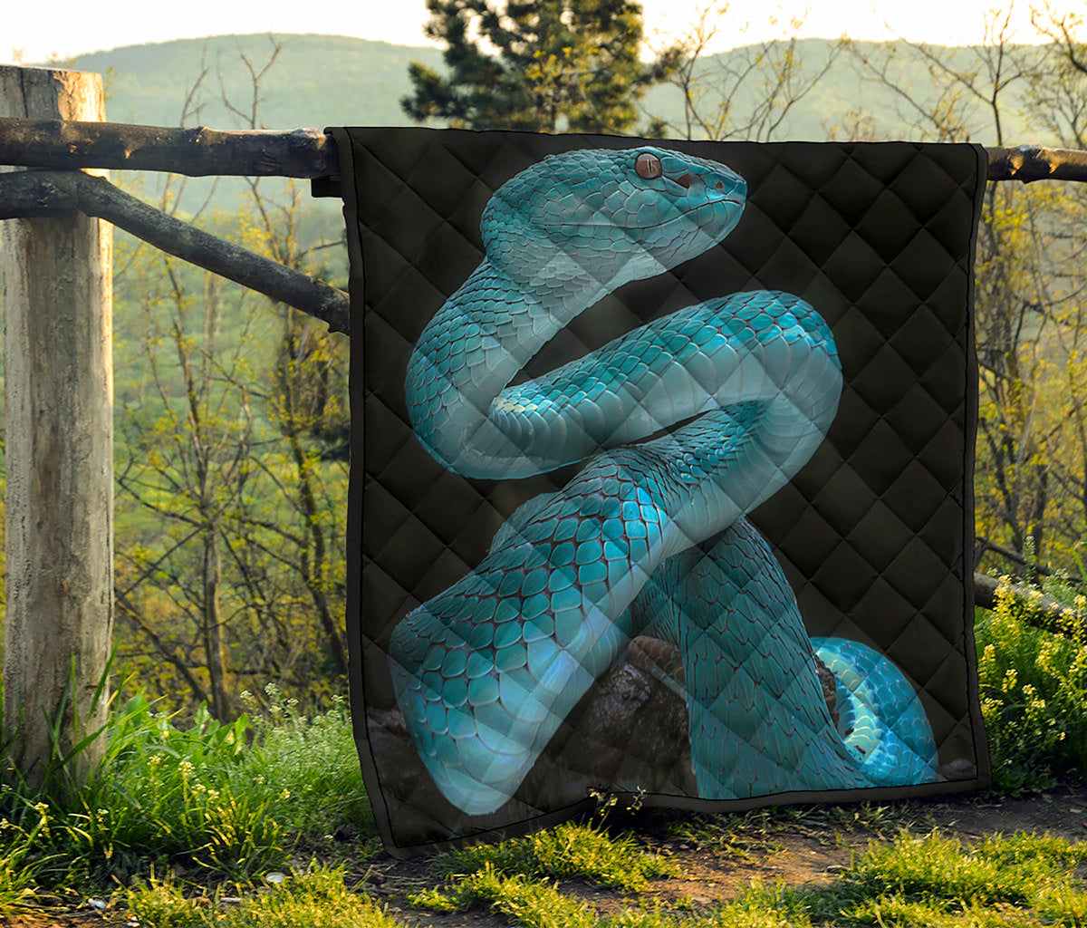 Turquoise Snake Print Quilt