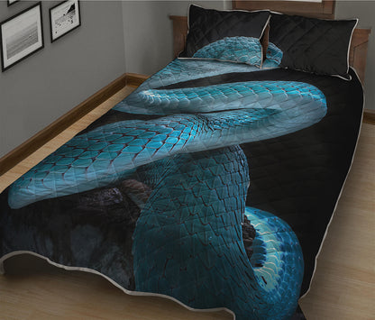 Turquoise Snake Print Quilt Bed Set