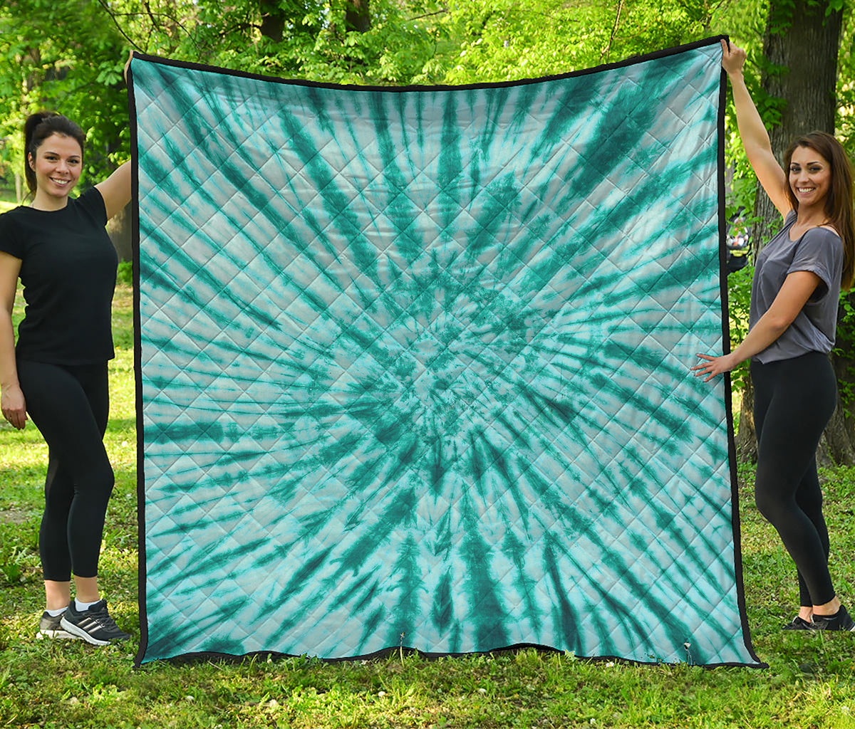 Turquoise Tie Dye Print Quilt