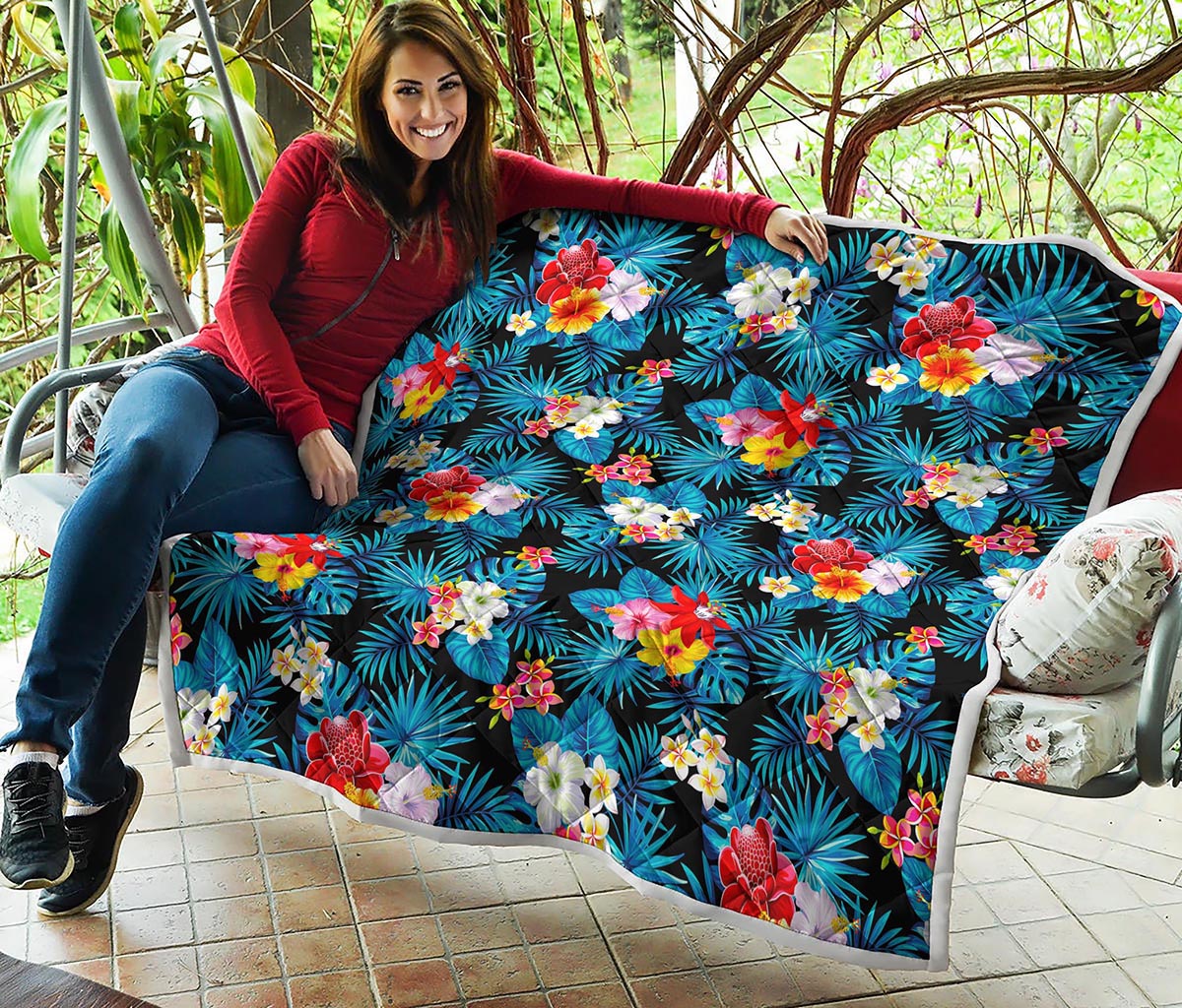 Turquoise Tropical Hawaii Pattern Print Quilt