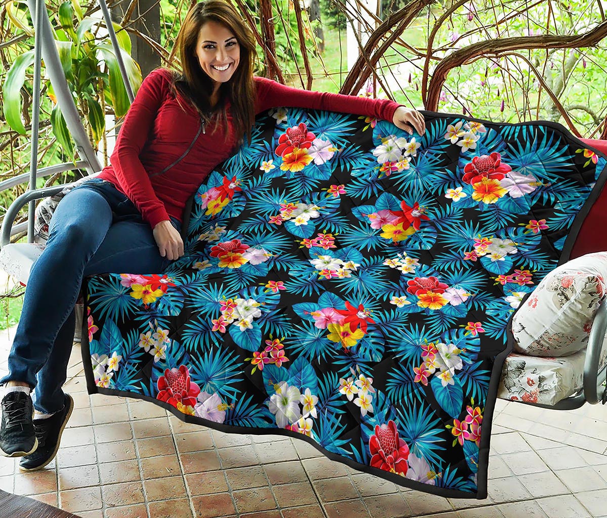 Turquoise Tropical Hawaii Pattern Print Quilt