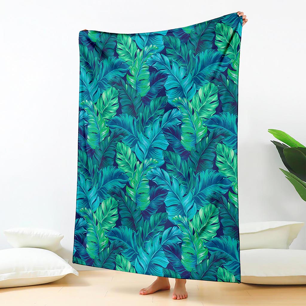 Turquoise Tropical Leaf Pattern Print Blanket