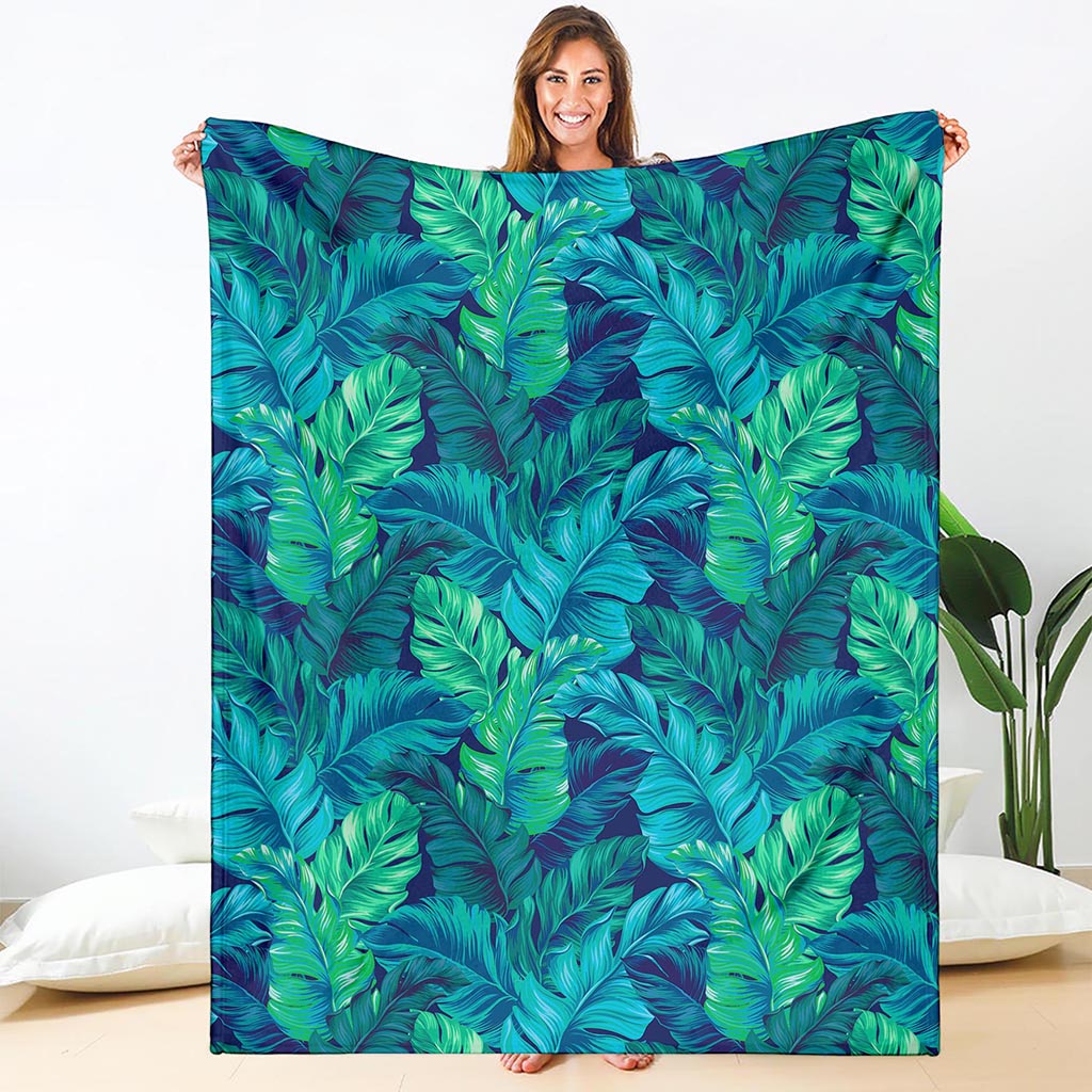 Turquoise Tropical Leaf Pattern Print Blanket