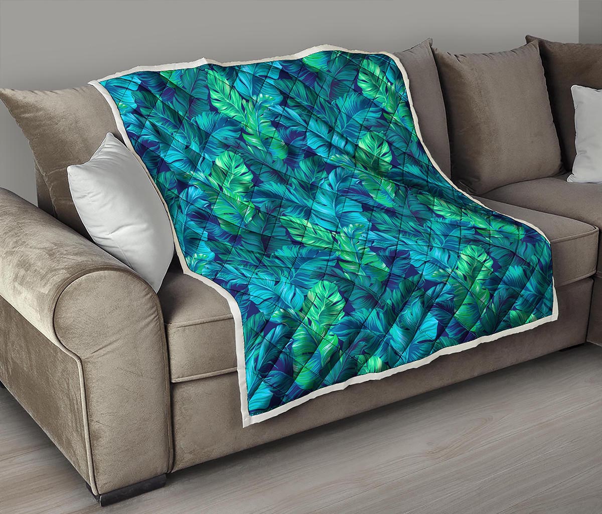 Turquoise Tropical Leaf Pattern Print Quilt