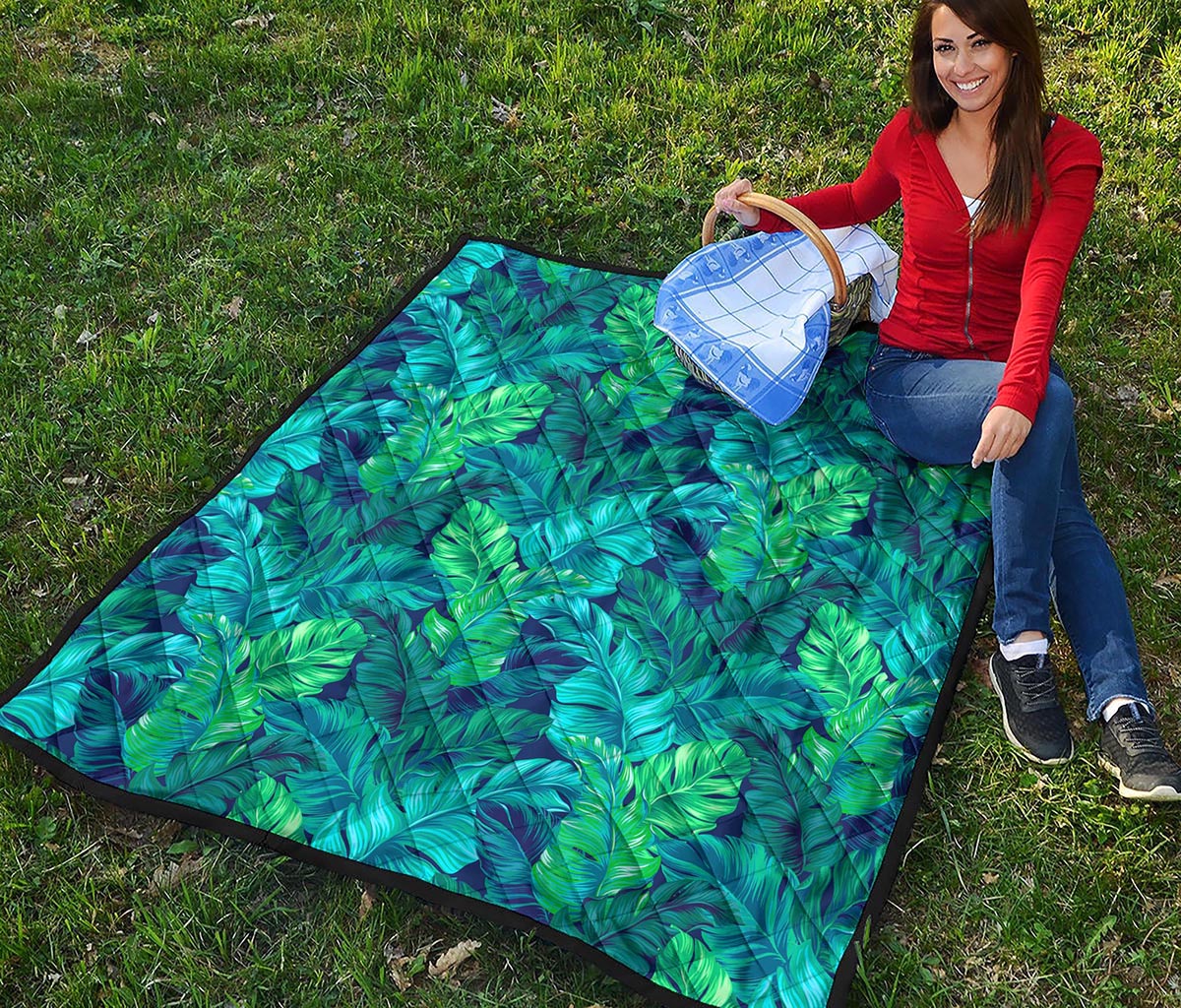 Turquoise Tropical Leaf Pattern Print Quilt