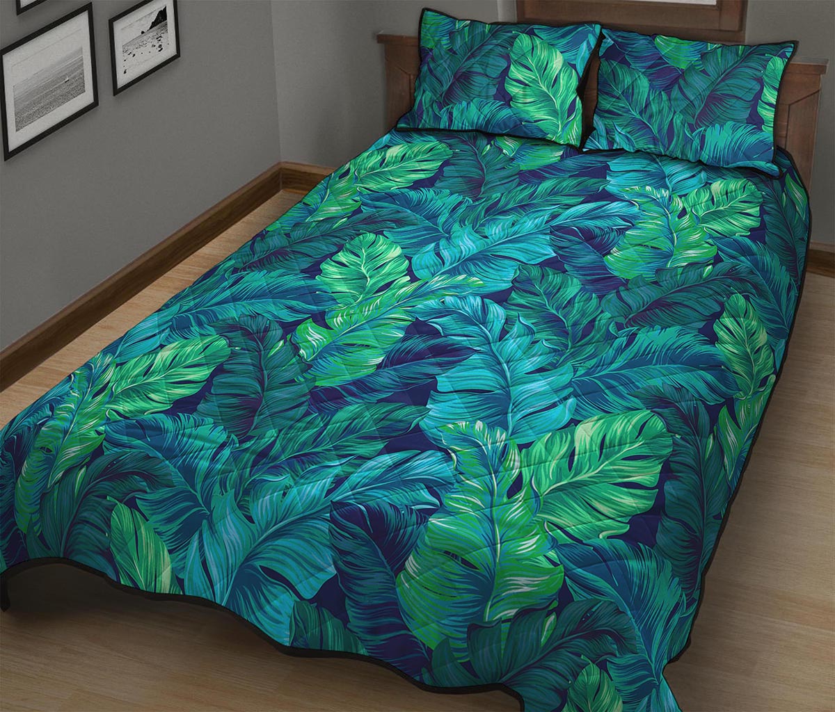 Turquoise Tropical Leaf Pattern Print Quilt Bed Set