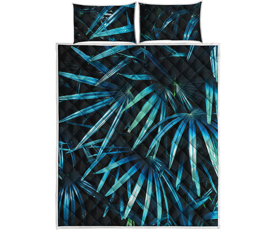 Turquoise Tropical Leaves Print Quilt Bed Set