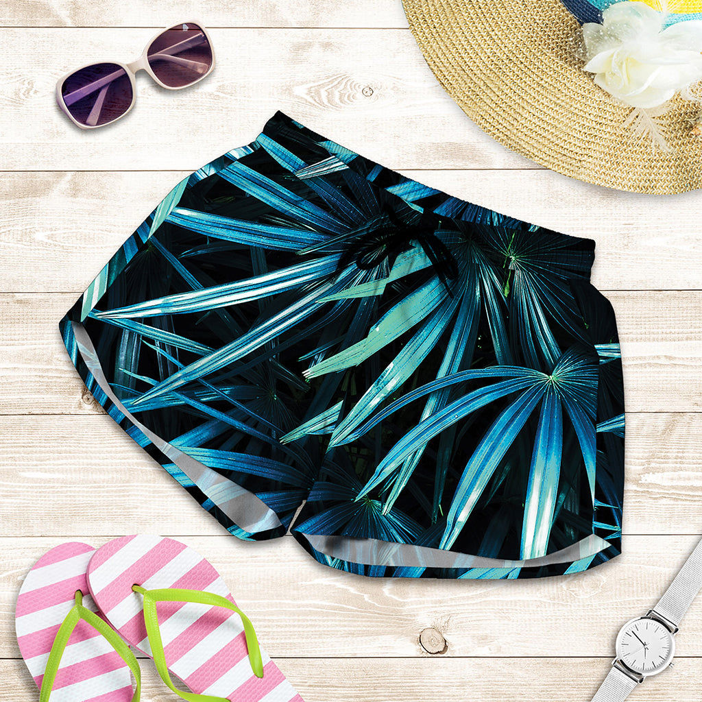 Turquoise Tropical Leaves Print Women's Shorts