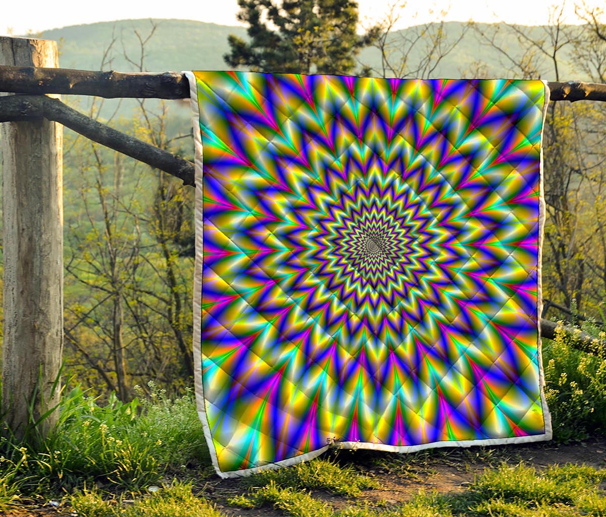 Twinkle Psychedelic Optical Illusion Quilt