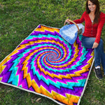 Twisted Spiral Moving Optical Illusion Quilt