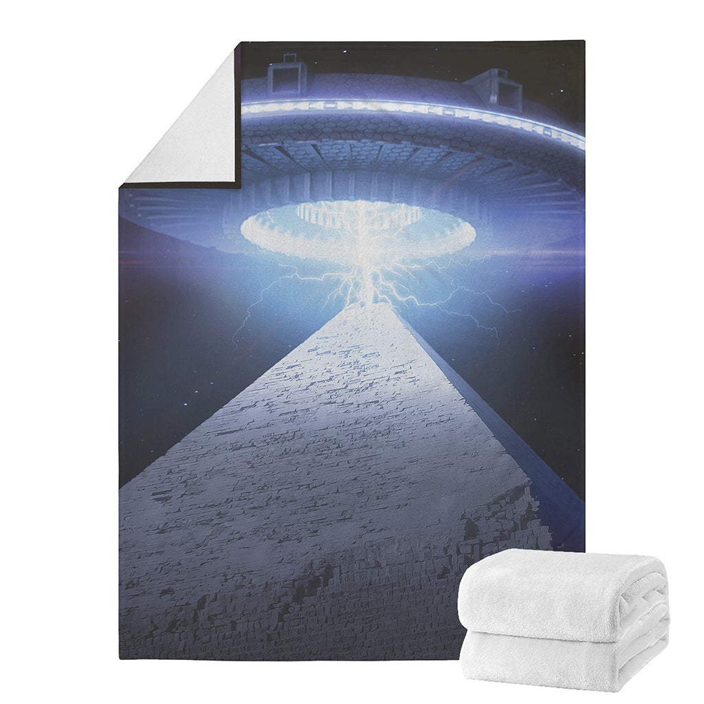 UFO Pyramid Print Blanket