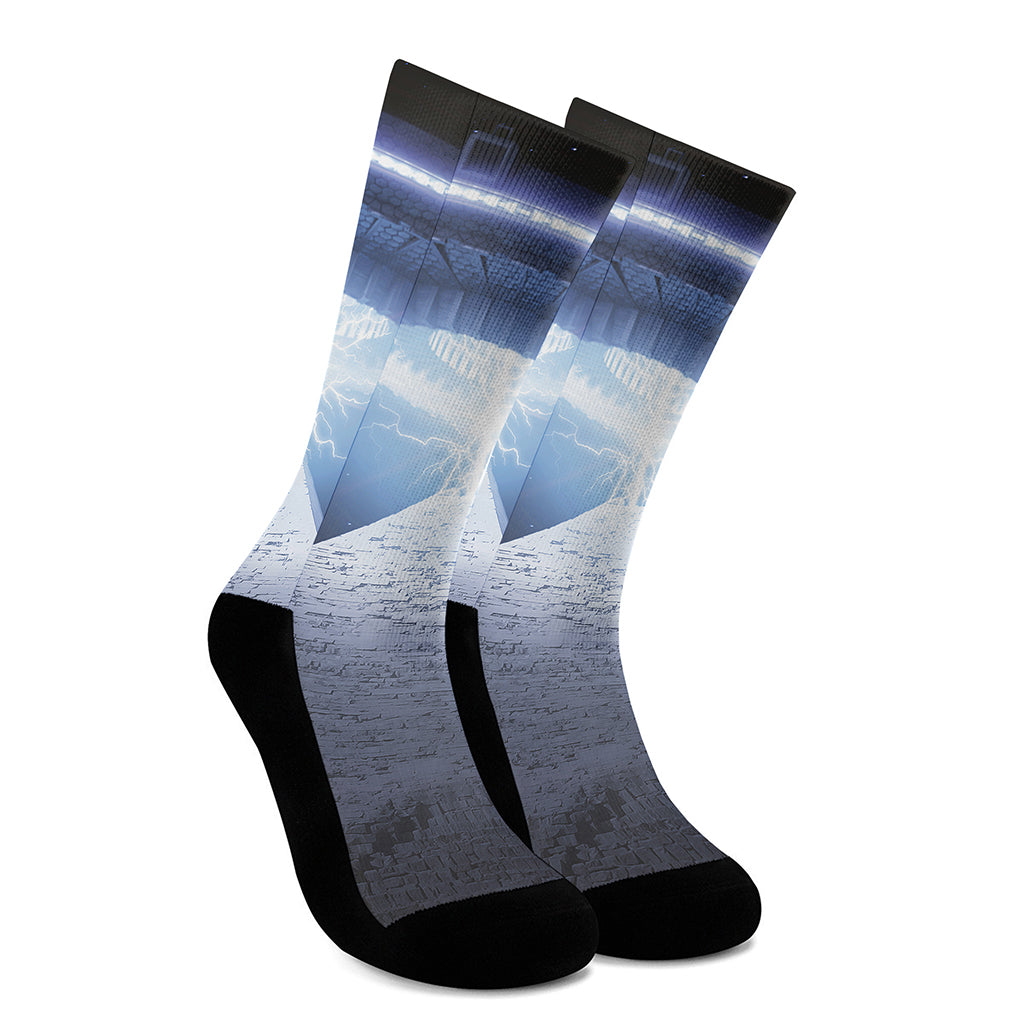 UFO Pyramid Print Crew Socks