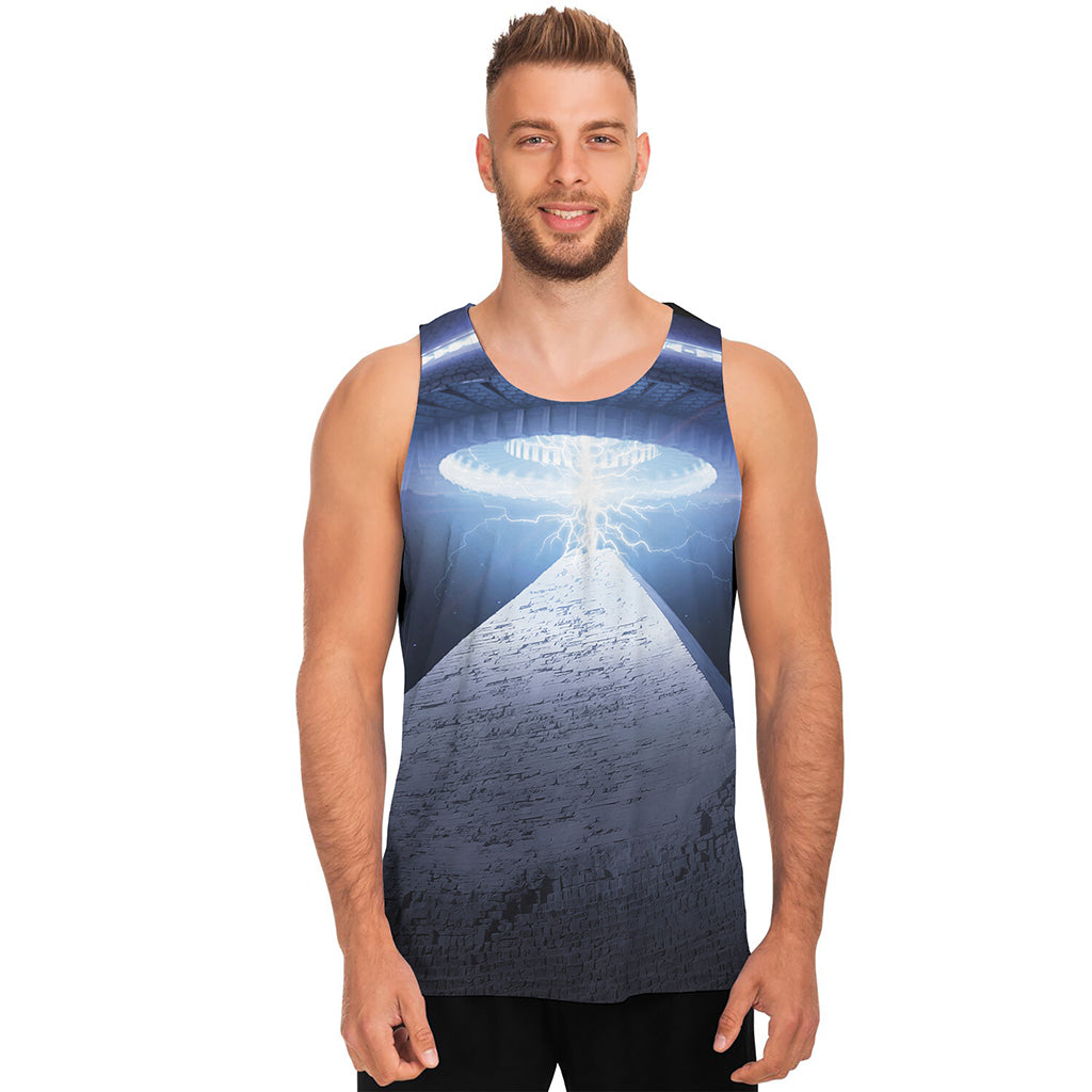 UFO Pyramid Print Men's Tank Top