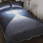 UFO Pyramid Print Quilt Bed Set