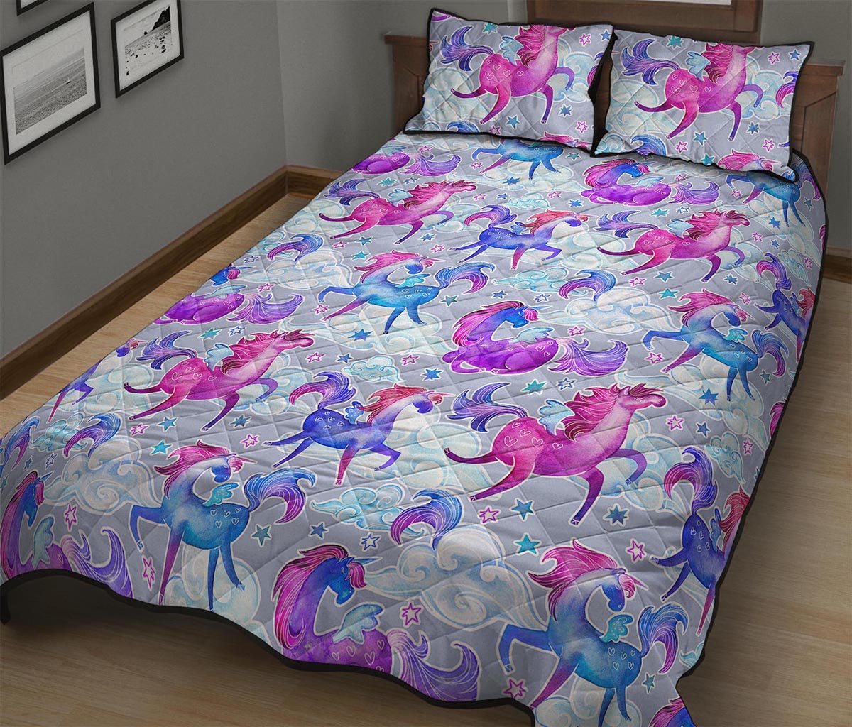 Unicorn Paradise Pattern Print Quilt Bed Set