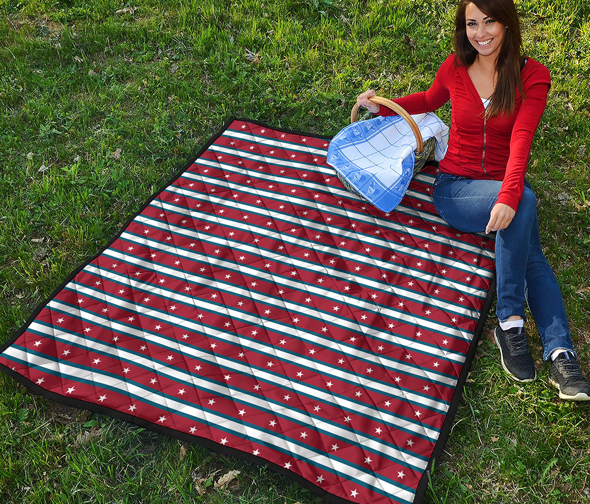 USA Striped Pattern Print Quilt