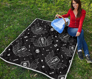 Vampire Coffin Pattern Print Quilt