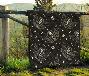 Vampire Coffin Pattern Print Quilt