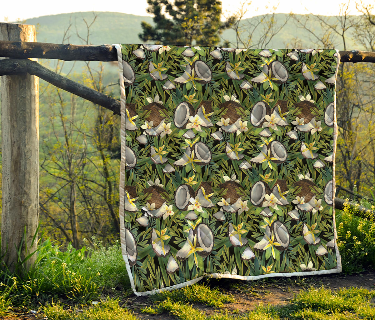 Vanilla Flower And Coconut Pattern Print Quilt