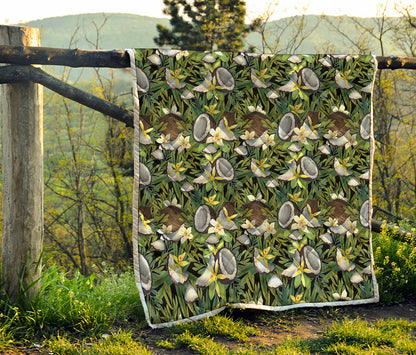Vanilla Flower And Coconut Pattern Print Quilt