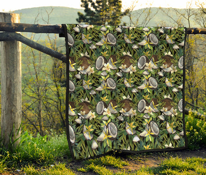 Vanilla Flower And Coconut Pattern Print Quilt