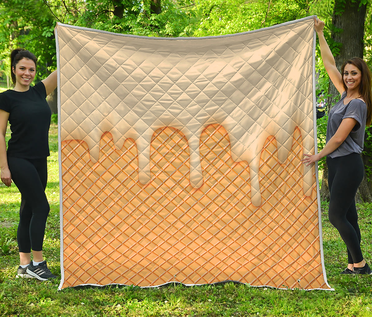 Vanilla Ice Cream Melted Print Quilt
