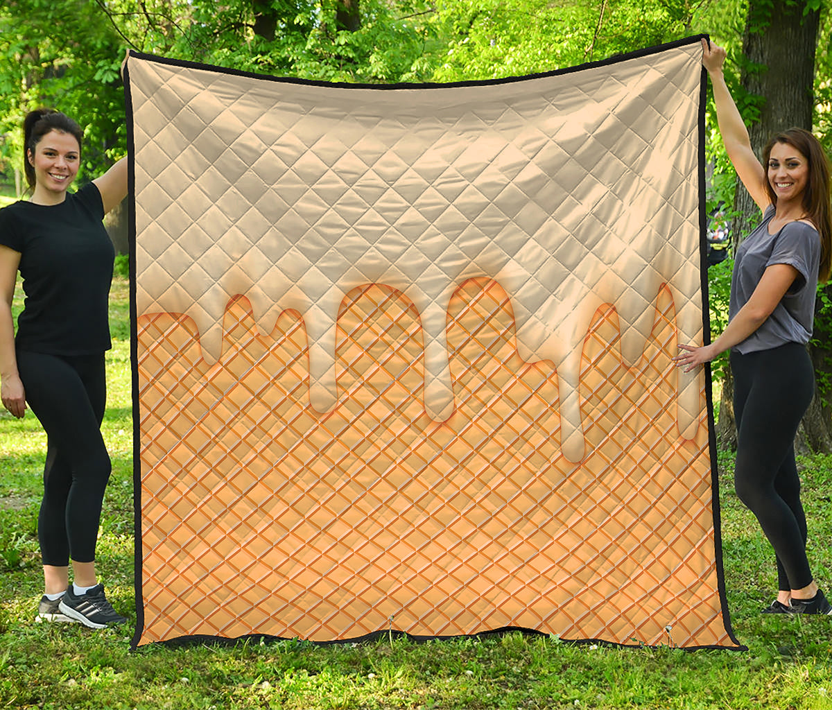 Vanilla Ice Cream Melted Print Quilt