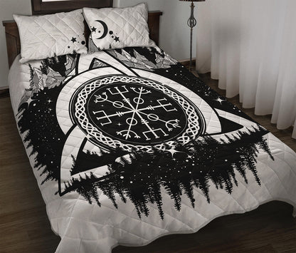 Viking Celtic Trinity Knot Print Quilt Bed Set