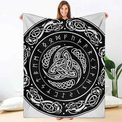 Viking Triple Horn Of Odin Print Blanket