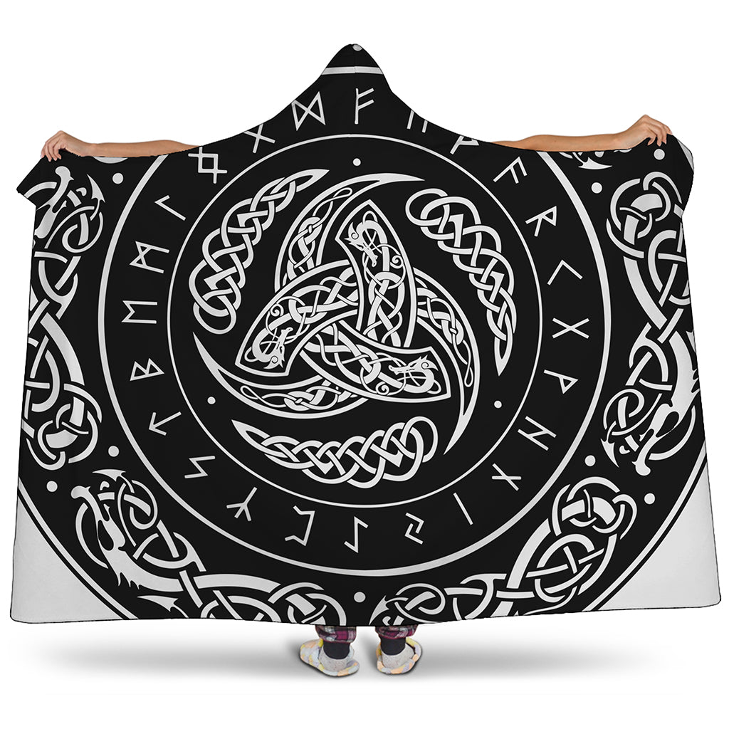Viking Triple Horn Of Odin Print Hooded Blanket