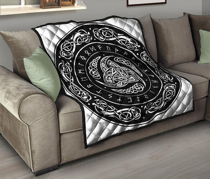 Viking Triple Horn Of Odin Print Quilt