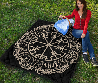 Viking Vegvisir Print Quilt