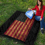 Vintage American Flag Print Quilt