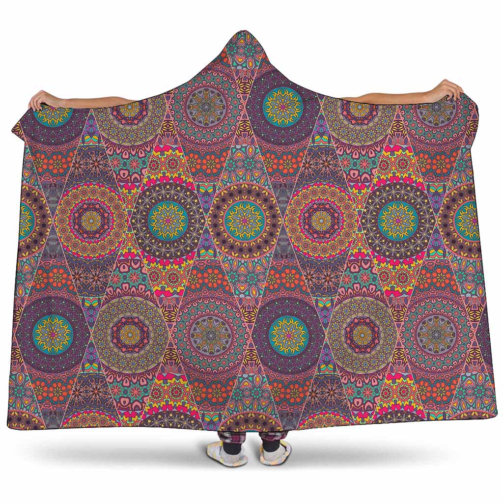 Vintage Bohemian Floral Mandala Print Hooded Blanket