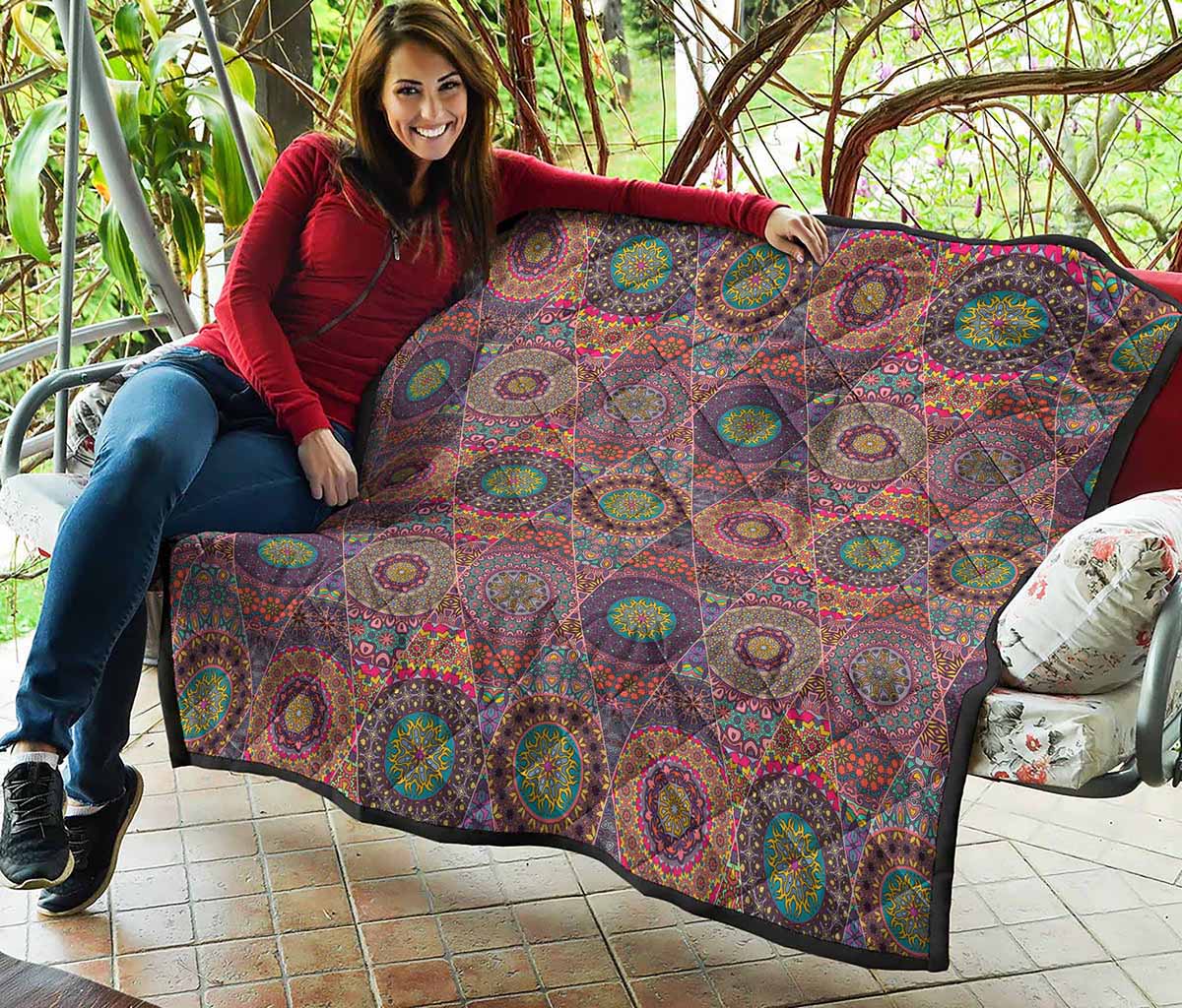 Vintage Bohemian Floral Mandala Print Quilt