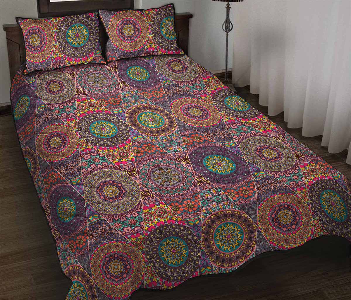 Vintage Bohemian Floral Mandala Print Quilt Bed Set