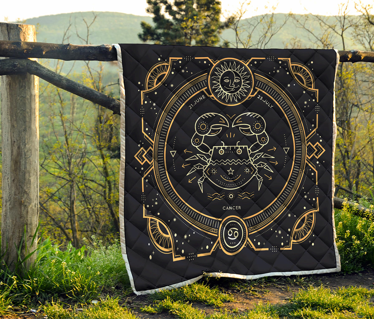 Vintage Cancer Zodiac Sign Print Quilt