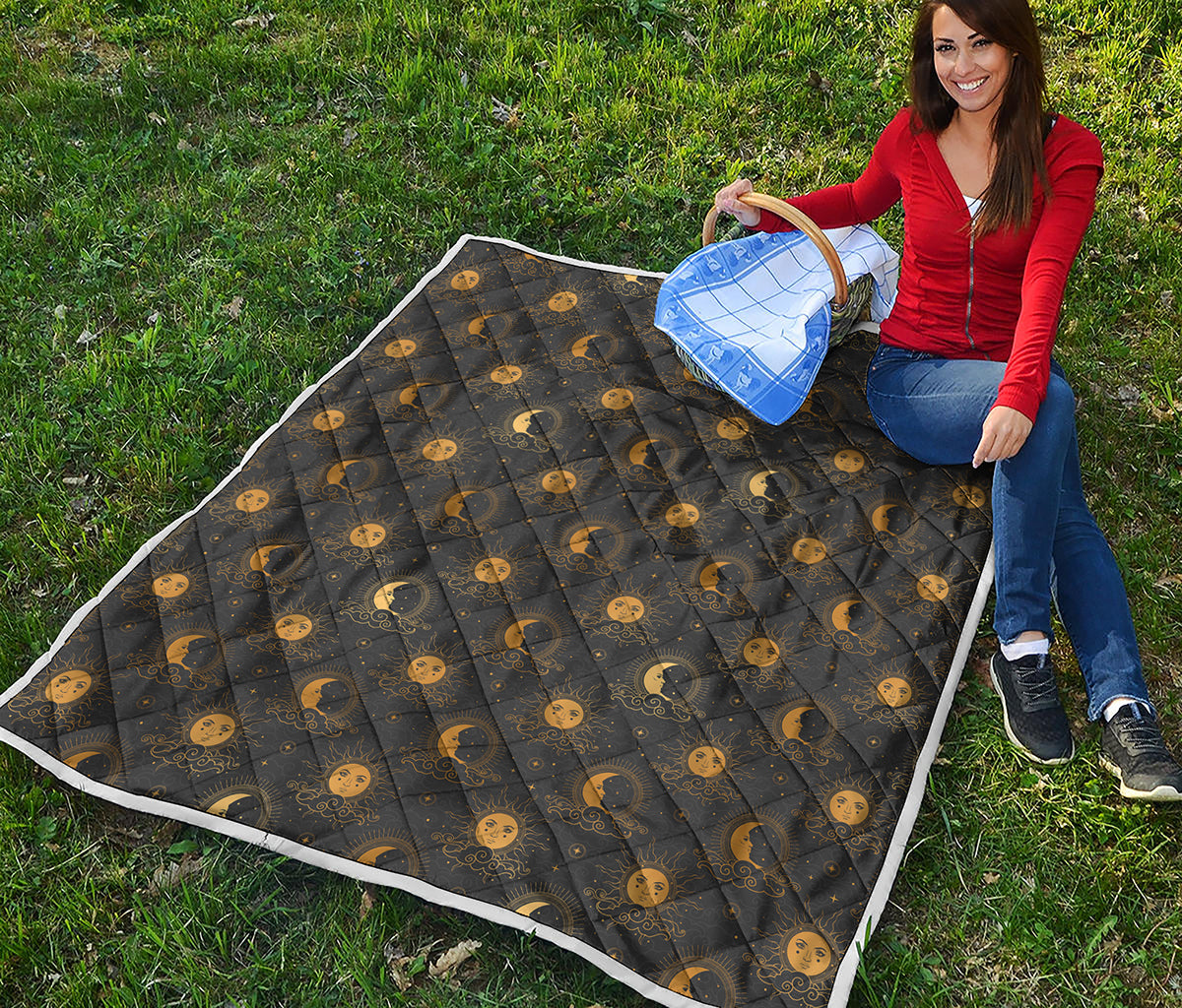 Vintage Celestial Pattern Print Quilt