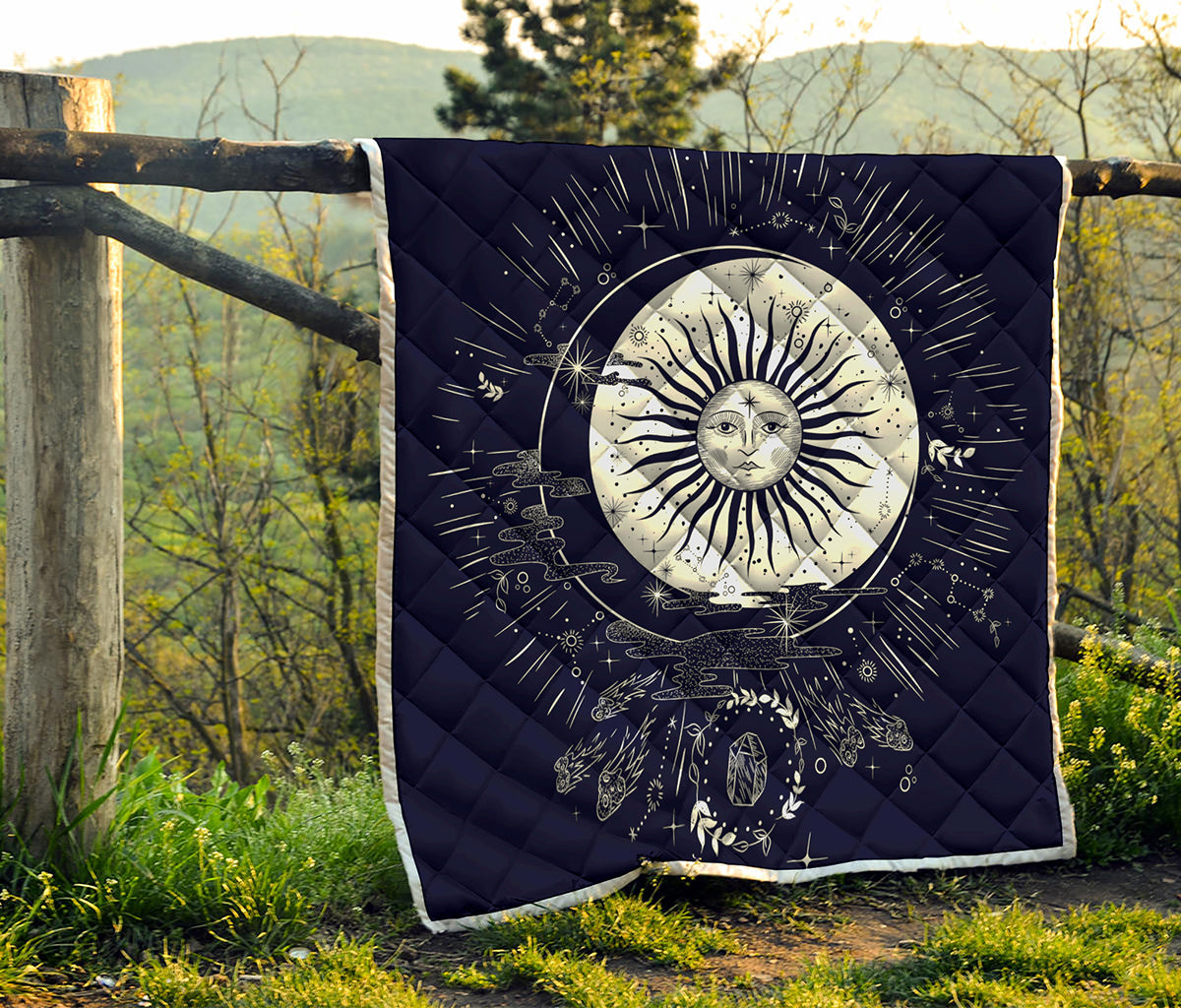 Vintage Celestial Sun Print Quilt