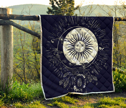 Vintage Celestial Sun Print Quilt