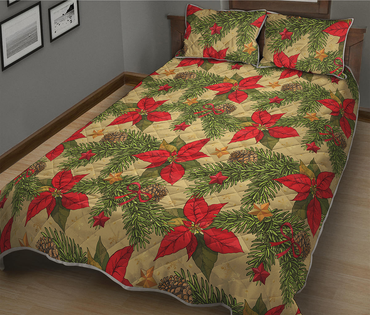 Vintage Christmas Poinsettia Print Quilt Bed Set