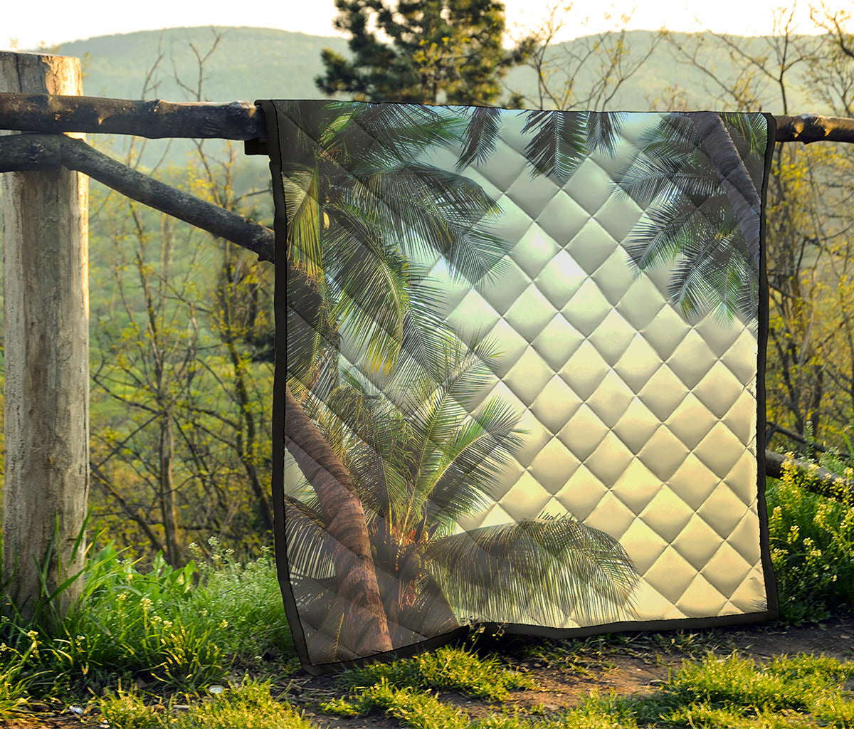 Vintage Coconut Tree Print Quilt