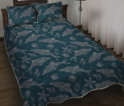Vintage Dolphins Pattern Print Quilt Bed Set