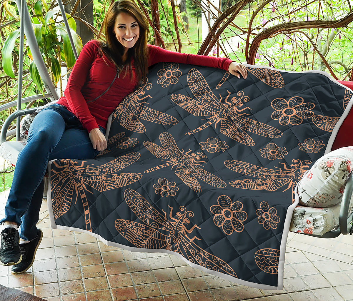 Vintage Dragonfly Pattern Print Quilt